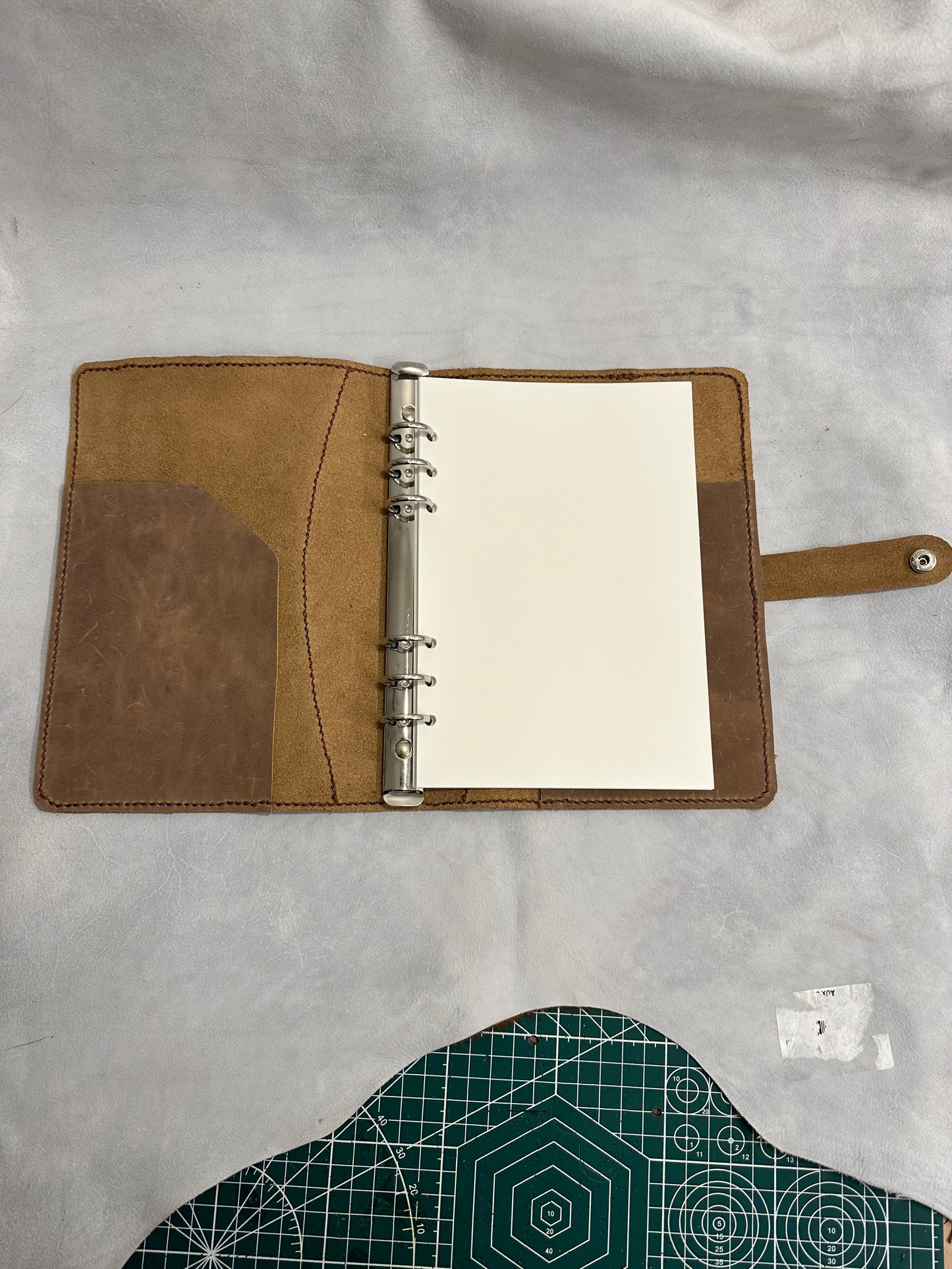 Hand Crafted Leather A5 Notebook Binder / Full Grain Leather / Refillable